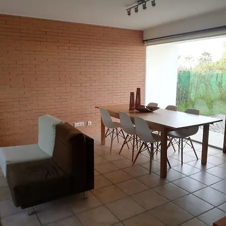 Apartment Vivenda Com Piscina Perto Da