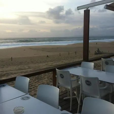 Vivenda Com Piscina Perto Da Sesimbra