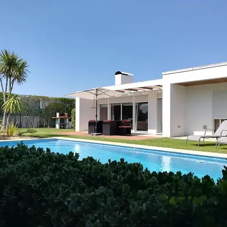 Vivenda Com Piscina Perto Da Apartment Sesimbra