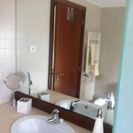 Vivenda Com Piscina Perto Da Apartment *